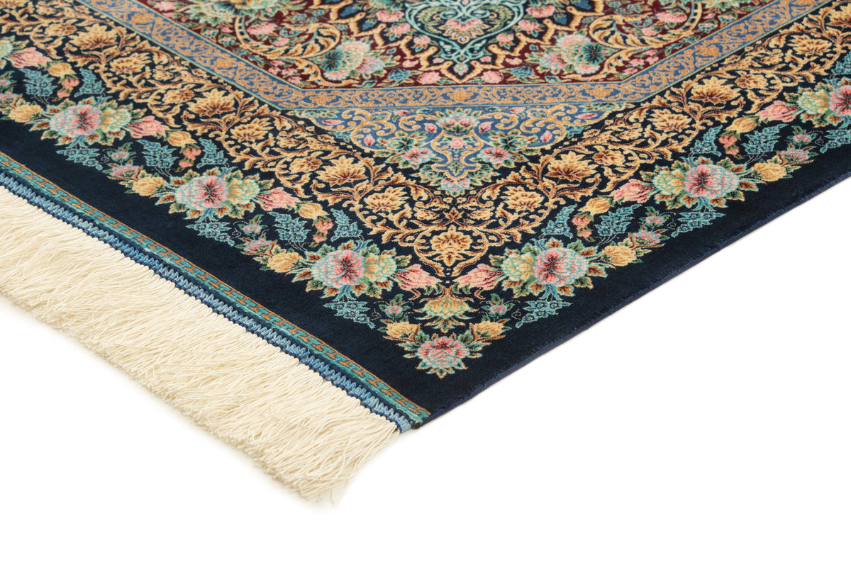 Rechteck Teppich Ghom Design in Blau von Hadorn™ - Lifestyle Image