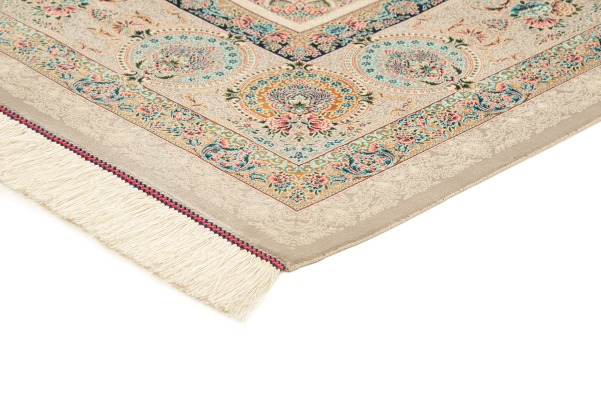 Rechteck Teppich Ghom Design in Grau von Hadorn™ - Lifestyle Image
