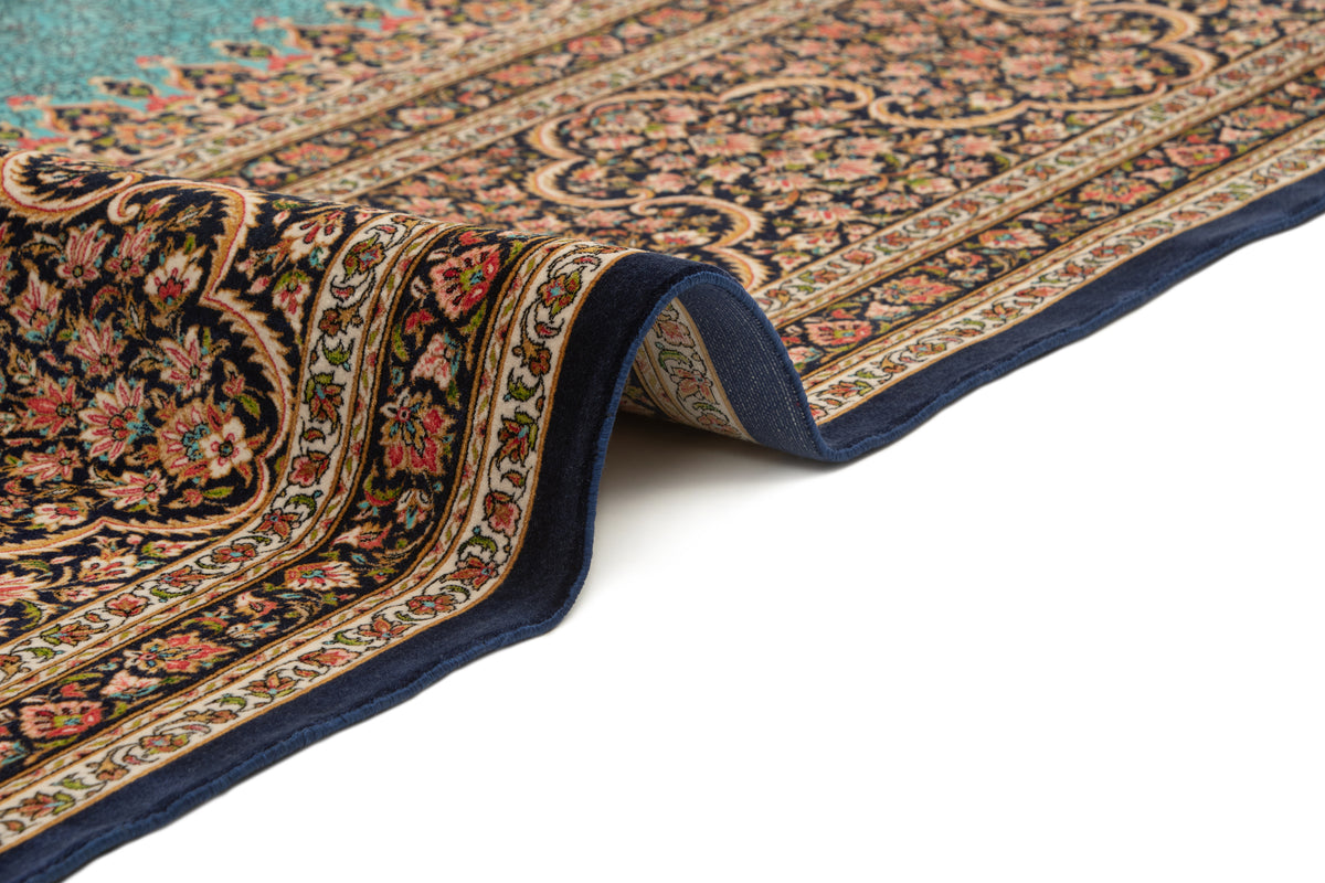 Rechteck Teppich Ghom Design in Blau von Hadorn™ - Lifestyle Image