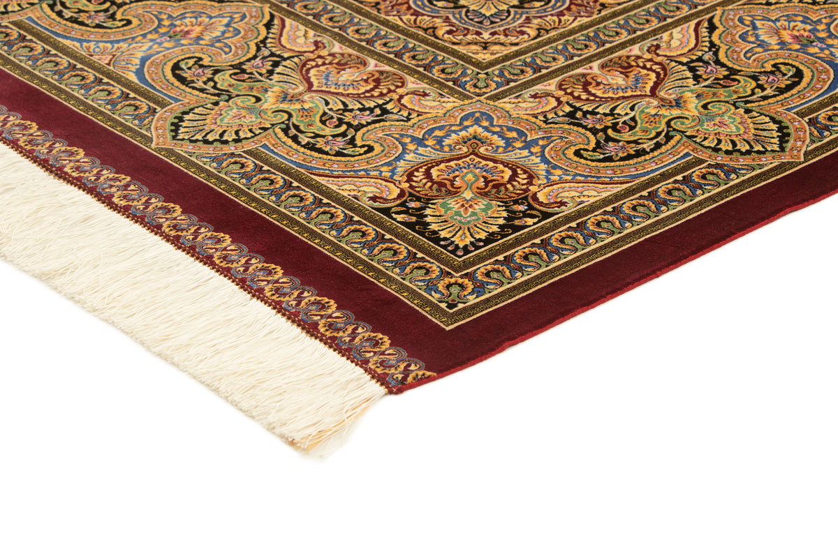 Rechteck Teppich Ghom Design in Rot von Hadorn™ - Lifestyle Image