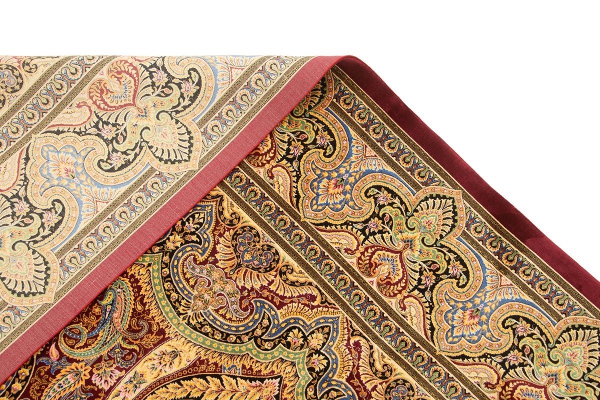 Rechteck Teppich Ghom Design in Rot von Hadorn™ - Lifestyle Image