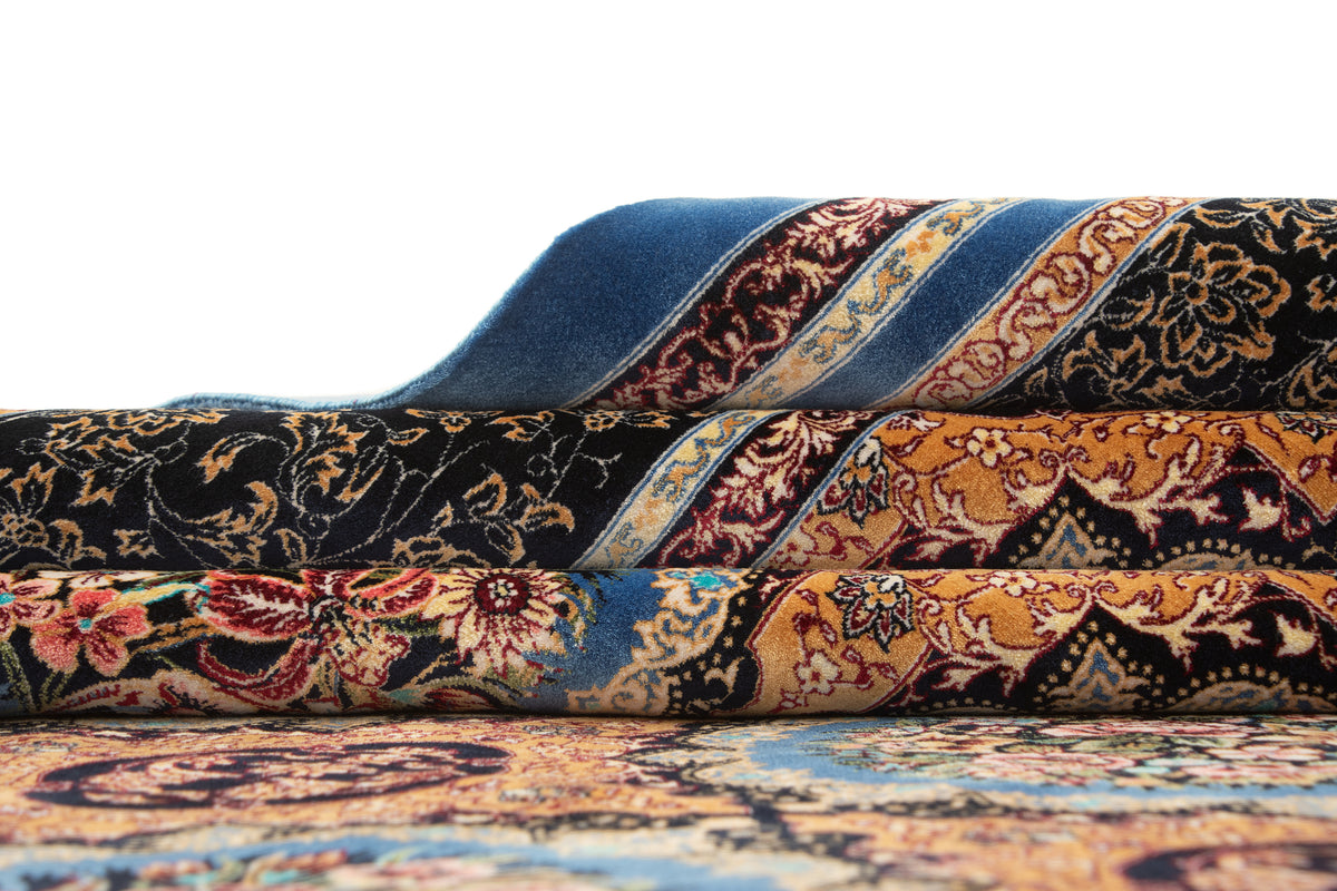 Rechteck Teppich Ghom Design in Blau von Hadorn™ - Lifestyle Image