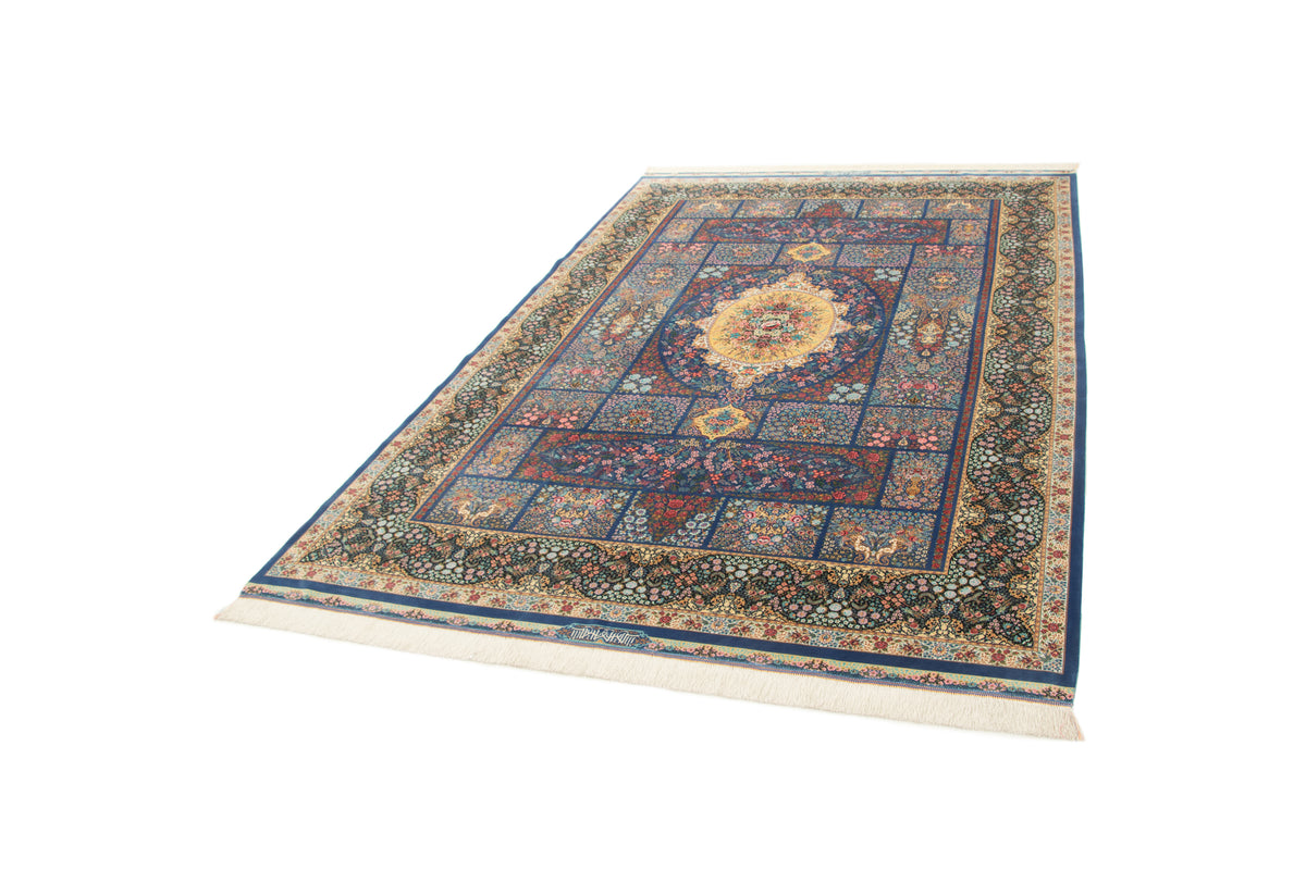 Rechteck Teppich Ghom Design in Blau von Hadorn™ - Lifestyle Image