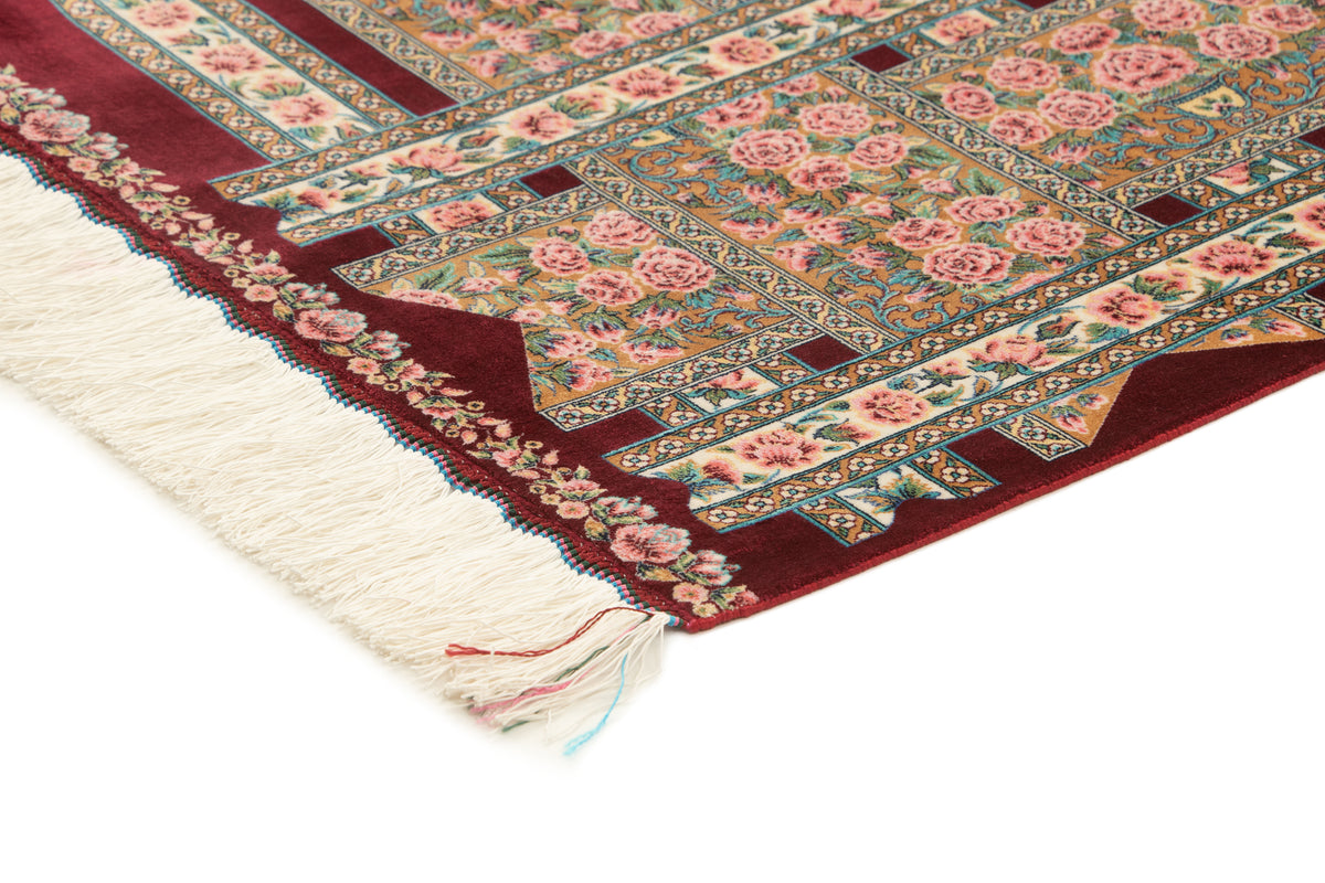 Rechteck Teppich Ghom Design in Rot von Hadorn™ - Lifestyle Image