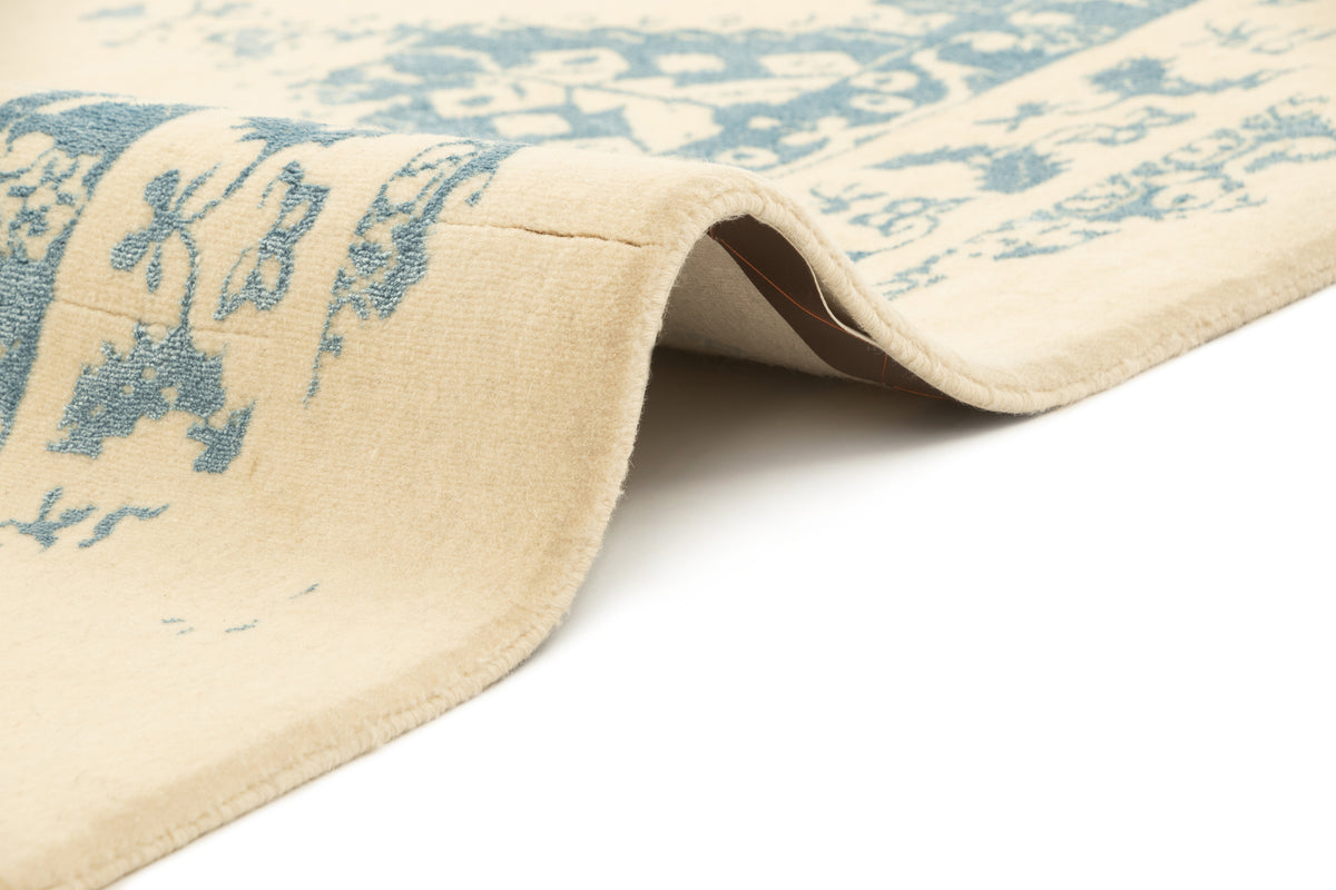 Rechteck Teppich Emmen Deluxe in Grau von Hadorn™ - Lifestyle Image