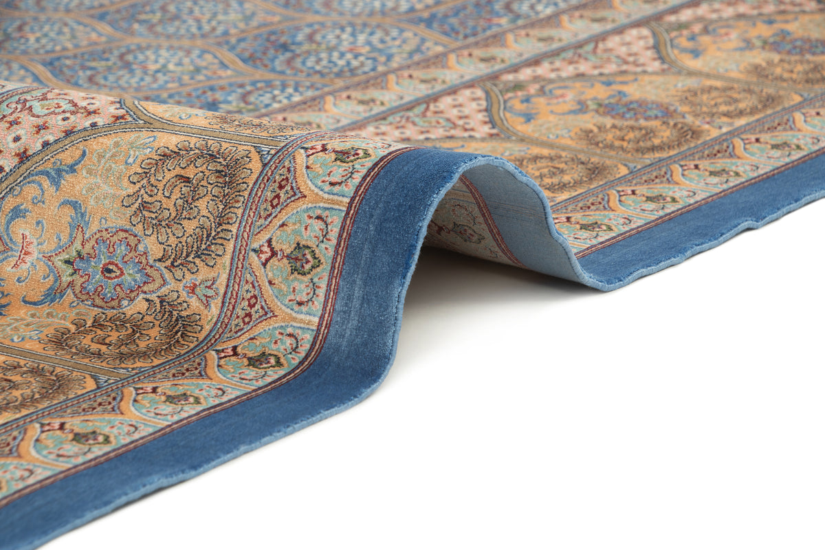 Rechteck Teppich Ghom Design in Blau von Hadorn™ - Lifestyle Image