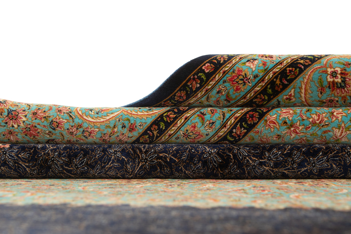 Rechteck Teppich Ghom Design in Dunkelblau von Hadorn™ - Lifestyle Image