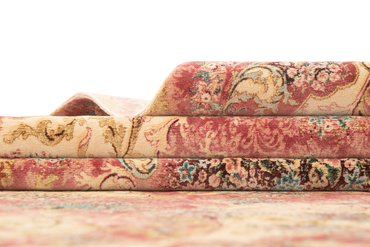 Rechteck Teppich Ghom Design in Rosa von Hadorn™ - Lifestyle Image