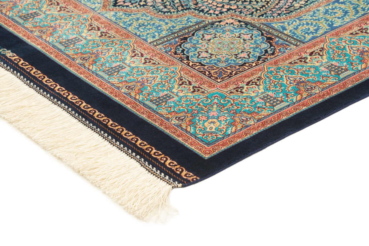 Rechteck Teppich Ghom Design in Blau von Hadorn™ - Lifestyle Image