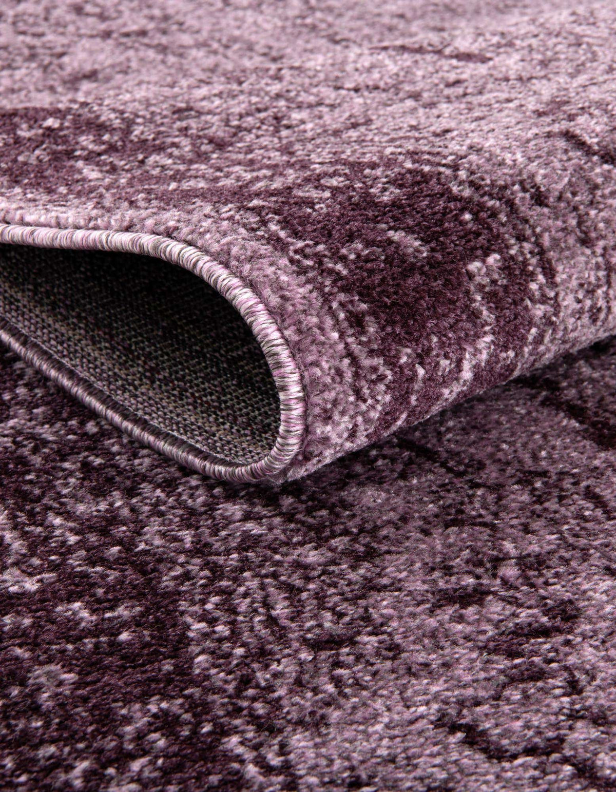 Rechteck Teppich Vista in Lila von Hadorn™ - Lifestyle Image