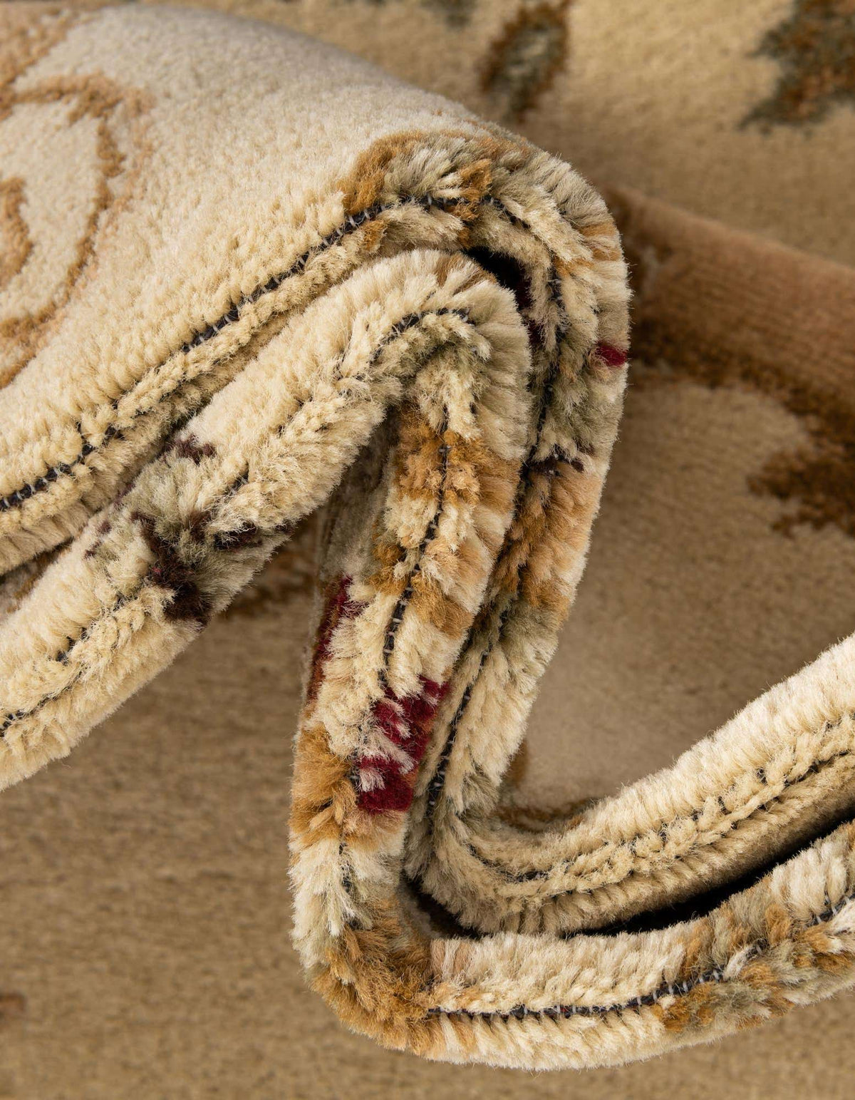 Rechteck Teppich Classic Aubusson in Creme von Hadorn™ - Lifestyle Image