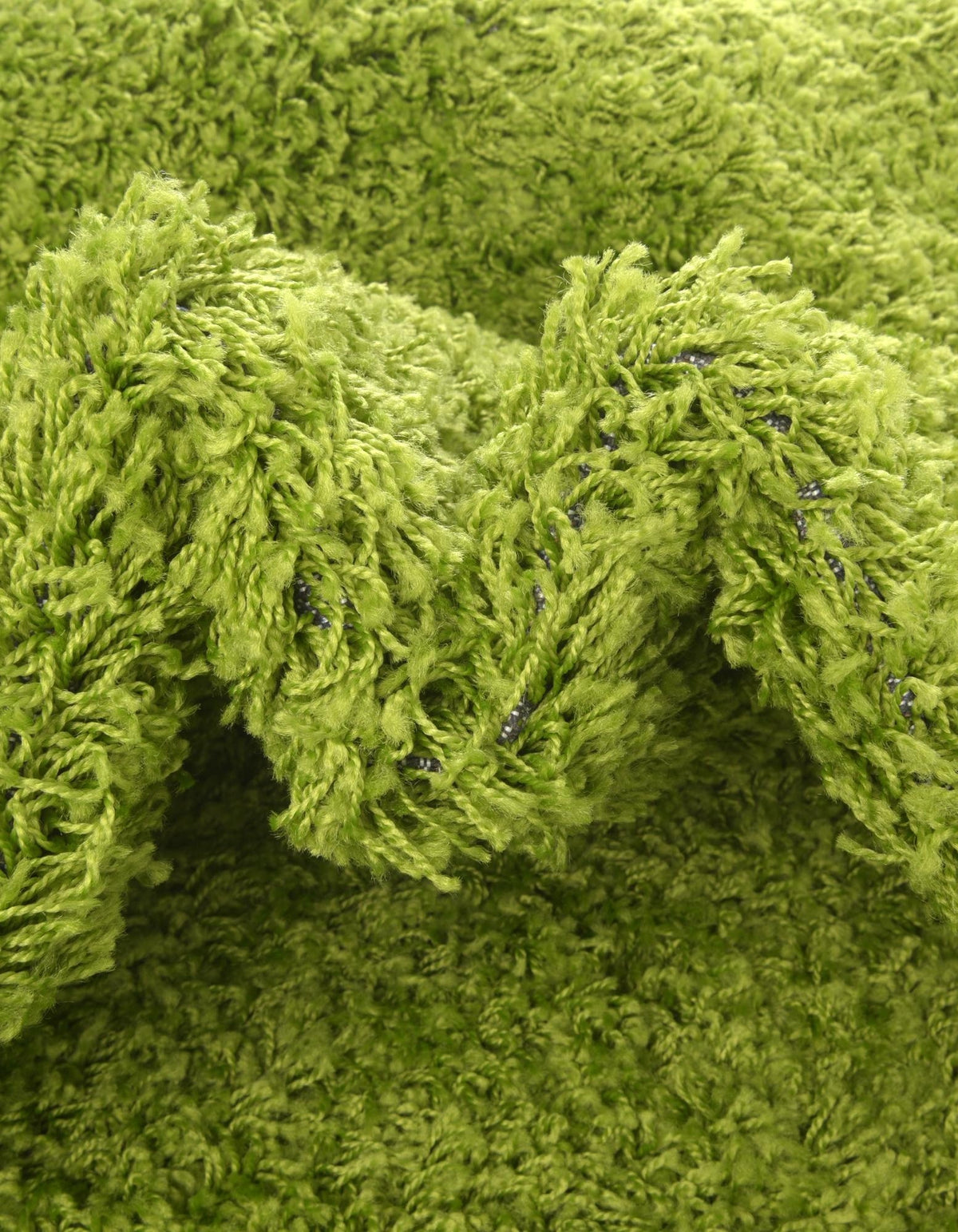 Rechteck Hochflorteppich Solid Shag in Grün von Hadorn™ - Lifestyle Image