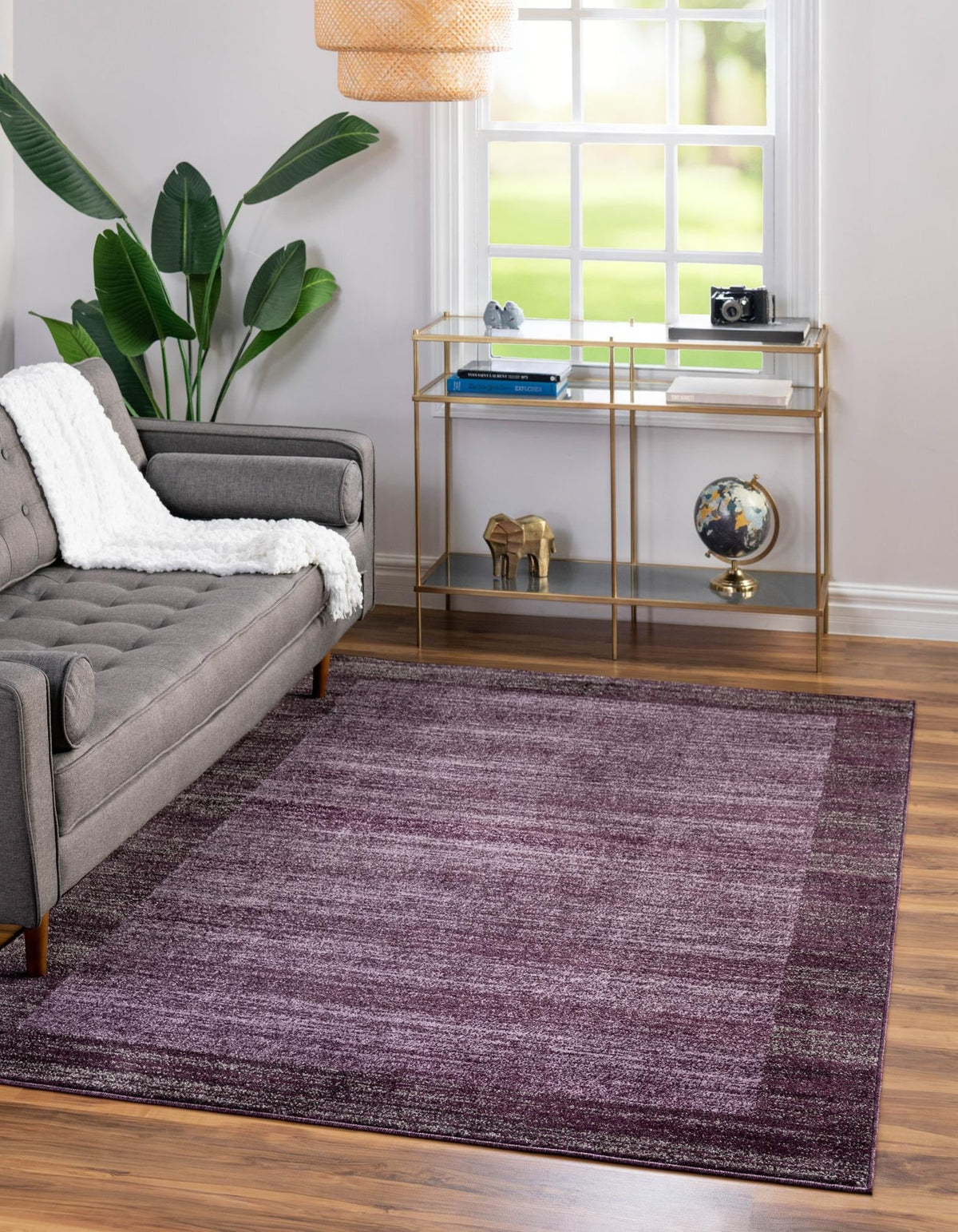 Rechteck Teppich Loft in Violett von Hadorn™ - Lifestyle Image