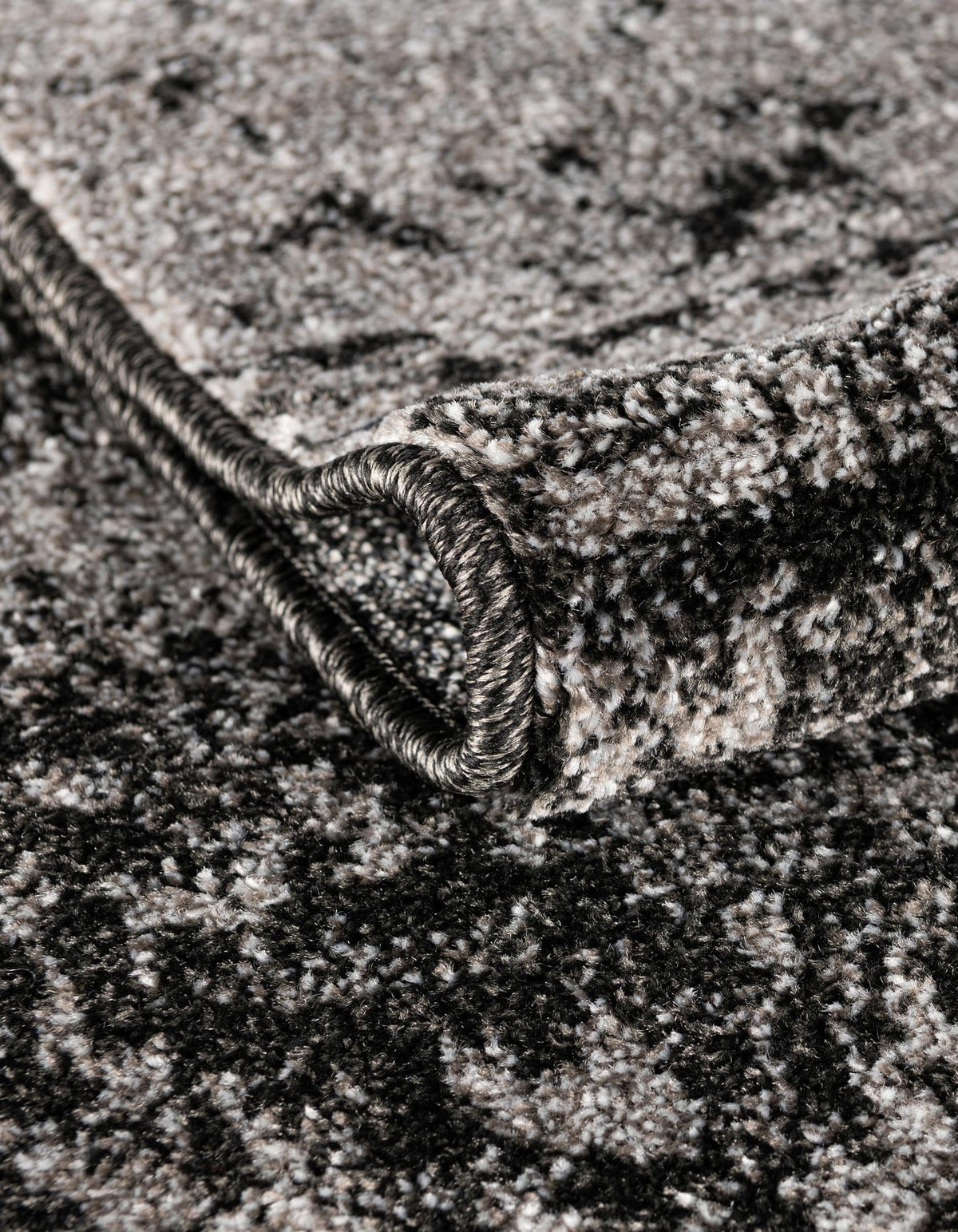 Quadratisch Teppich Loft in Dunkelgrau von Hadorn™ - Lifestyle Image