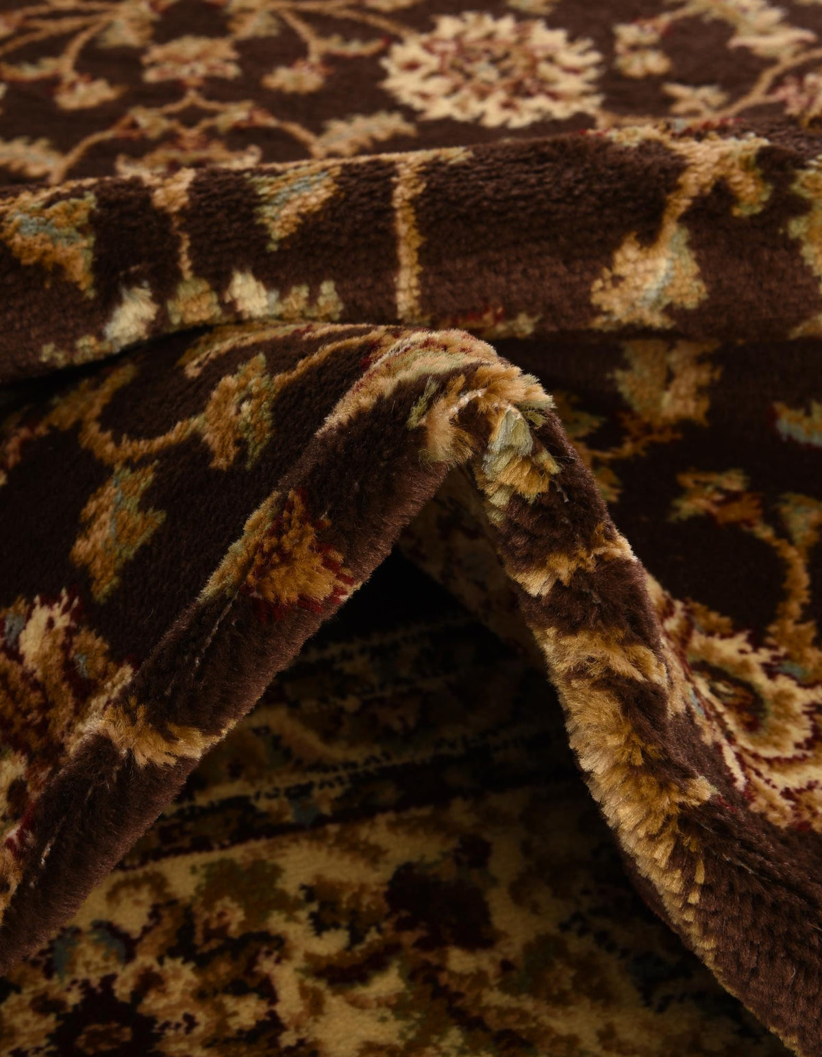 Quadratisch Teppich Classic Agra in Braun von Hadorn™ - Lifestyle Image
