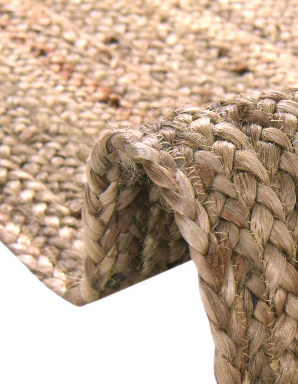 Läufer Handgeflochten Teppich Braided Jute in Natürlich von Hadorn™ - Lifestyle Image