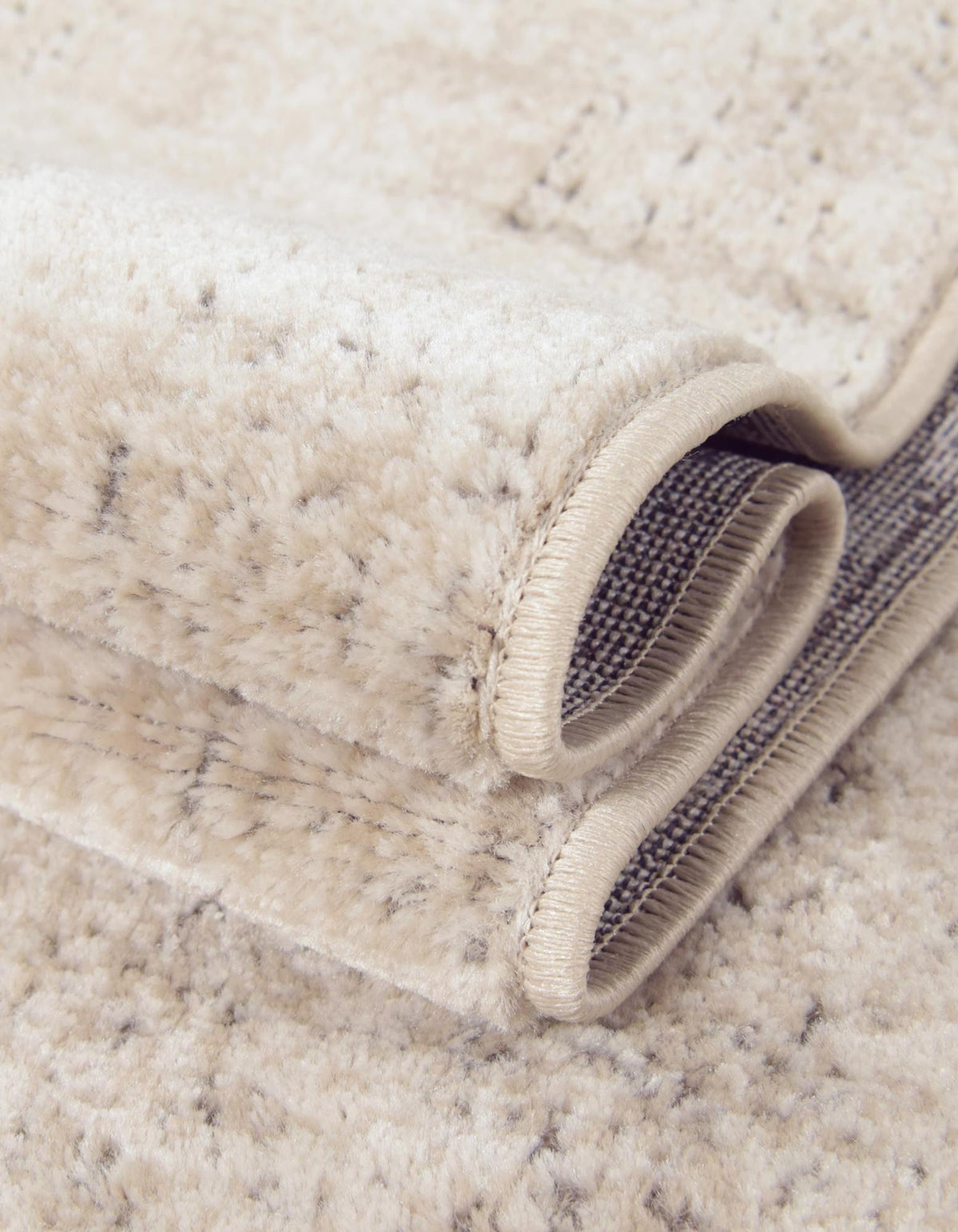 Rund Teppich Oregon in Beige von Hadorn™ - Lifestyle Image