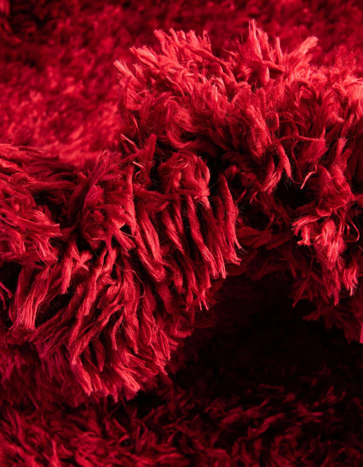 Rechteck Hochflorteppich Infinity Shag in Merlot von Hadorn™ - Lifestyle Image