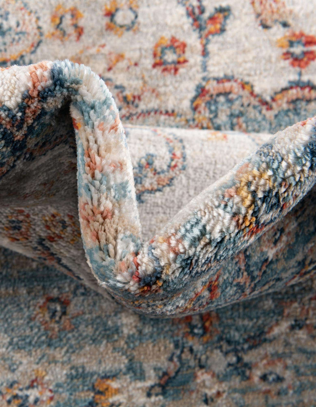 Rechteck Teppich Newport in Blau von Hadorn™ - Lifestyle Image