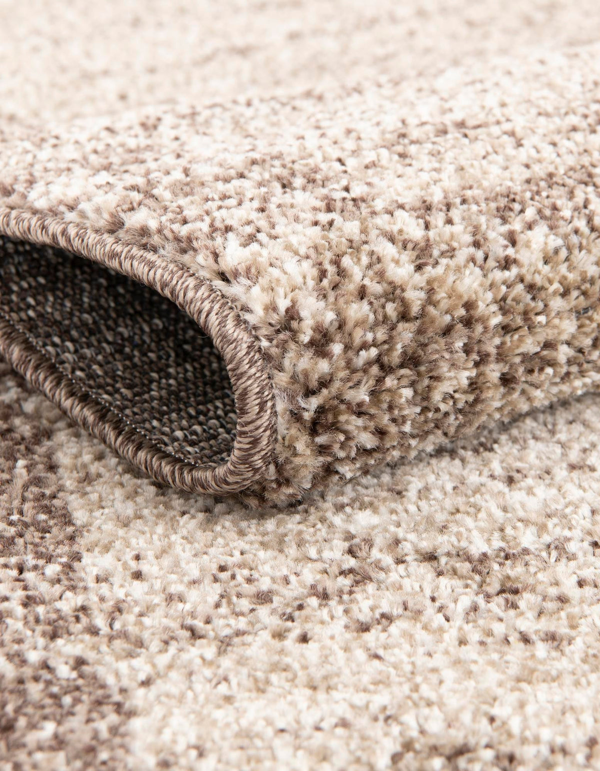 Quadratisch Teppich Loft in Beige von Hadorn™ - Lifestyle Image