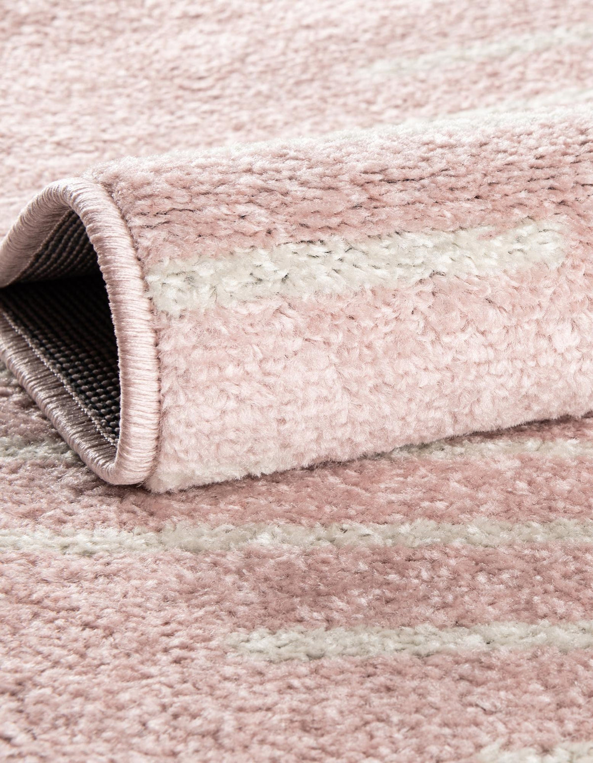 Rechteck Teppich Kai in Rosa von Hadorn™ - Lifestyle Image