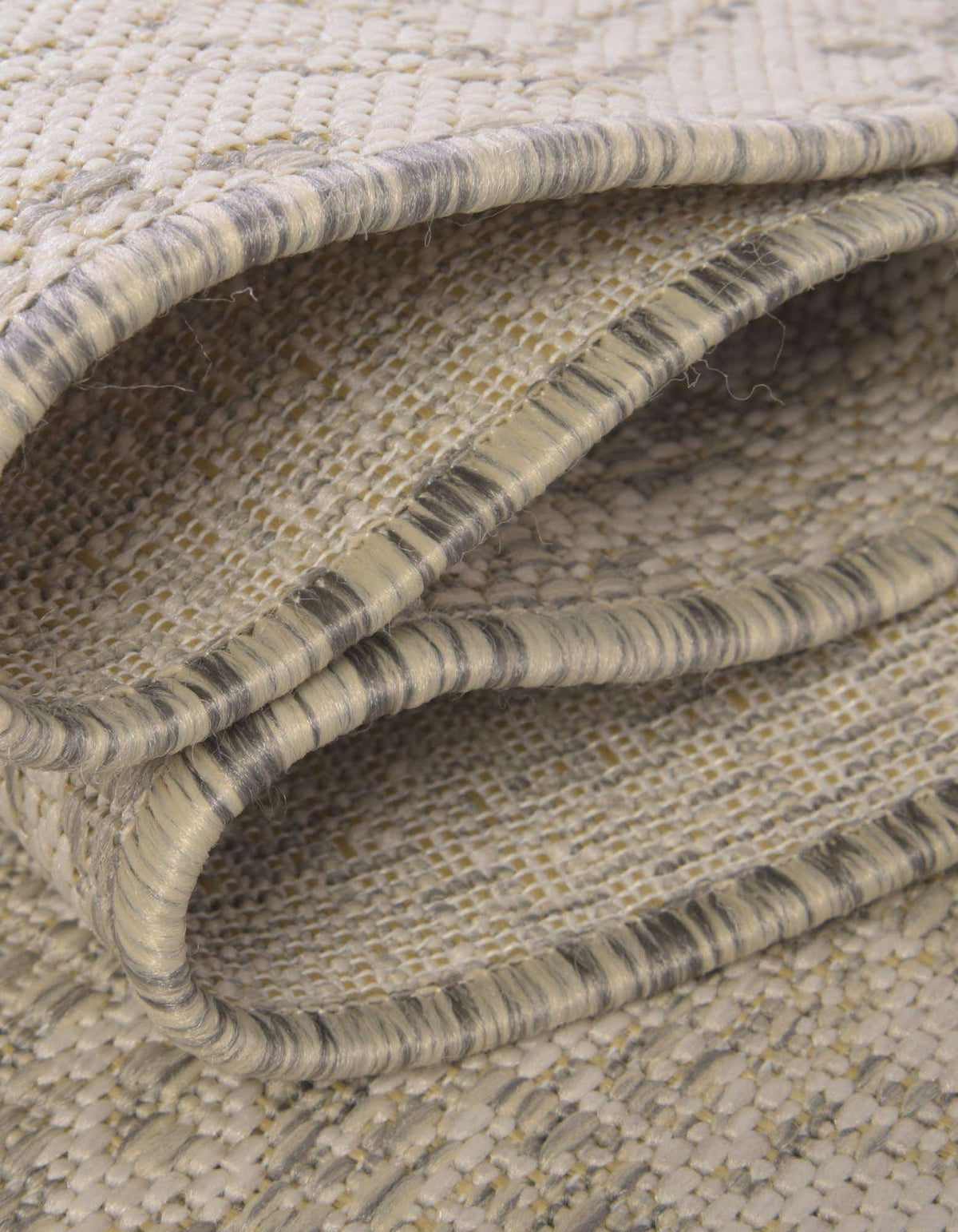 Rund Outdoor Teppich Outdoor Bohemian in Grau von Hadorn™ - Lifestyle Image