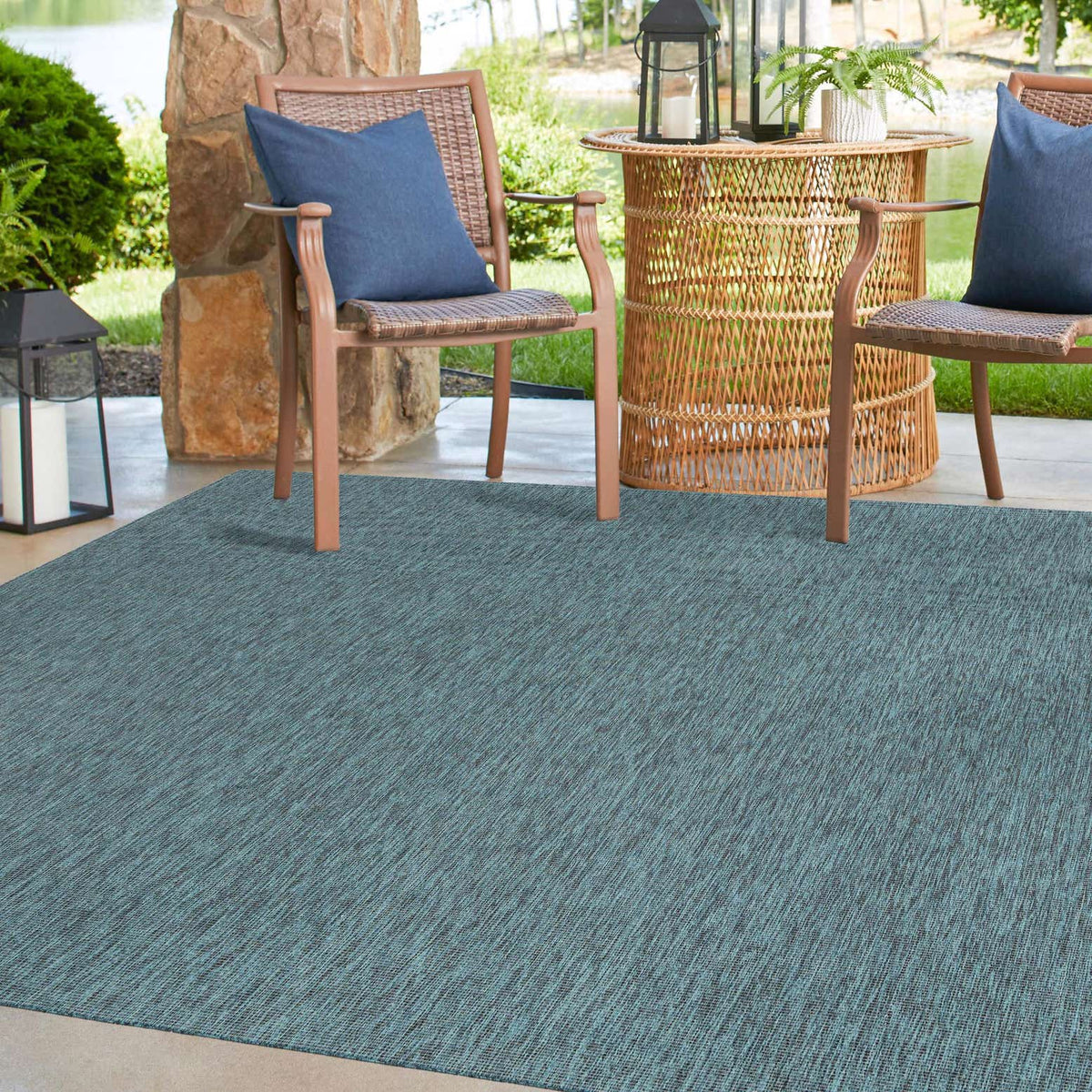 Quadratisch Outdoor Teppich Tulum Outdoor in Blaugrün von Hadorn™ - Lifestyle Image