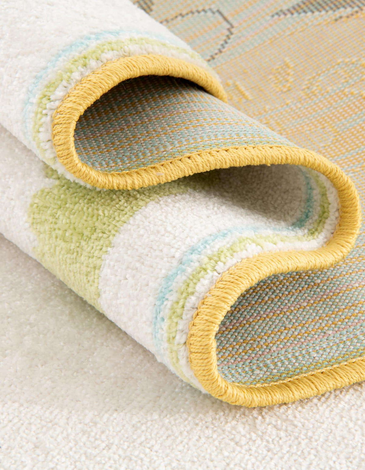 Rechteck Teppich Whimsy Kids in Elfenbein von Hadorn™ - Lifestyle Image