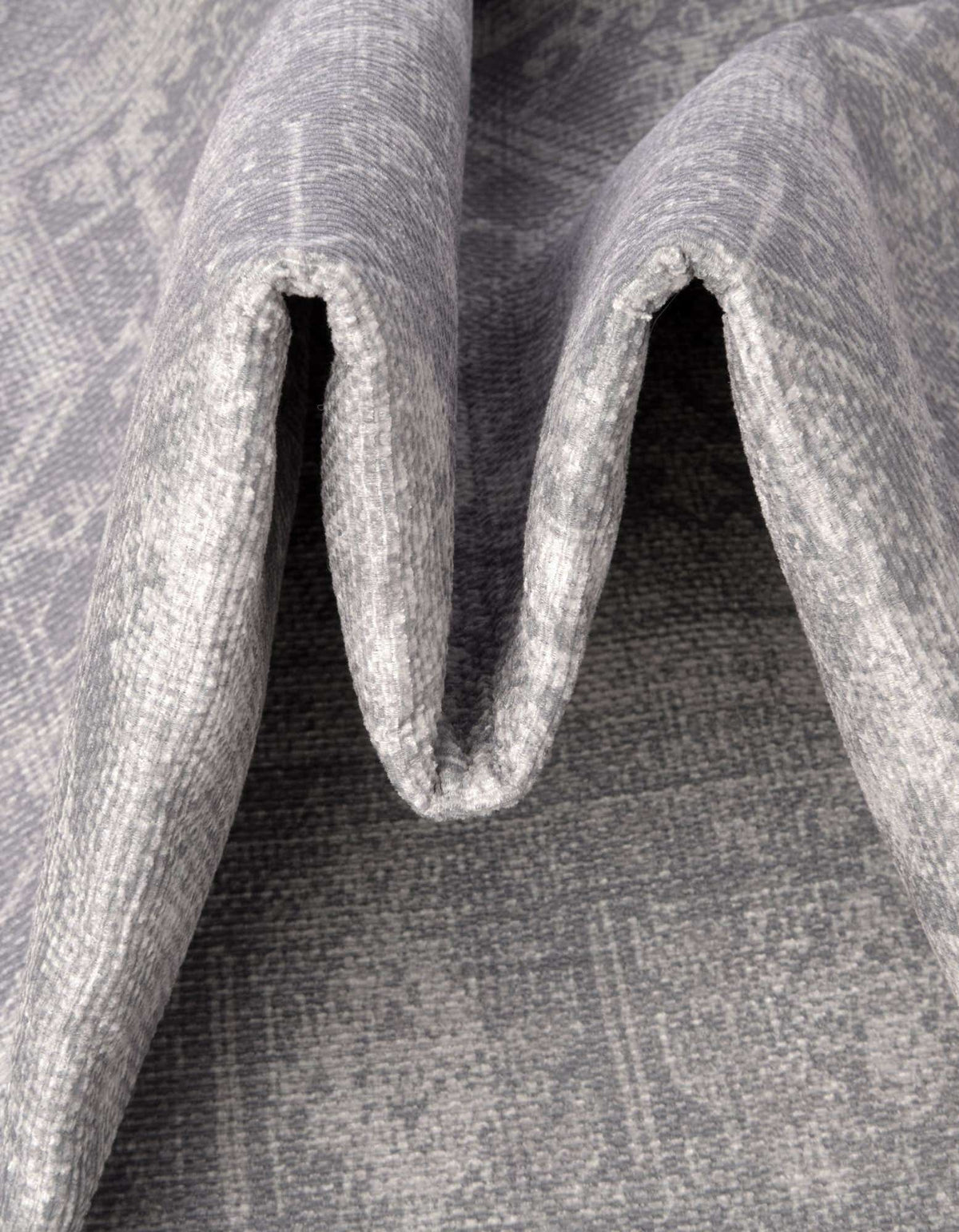 Rechteck Teppich Timeless in Grau von Hadorn™ - Lifestyle Image