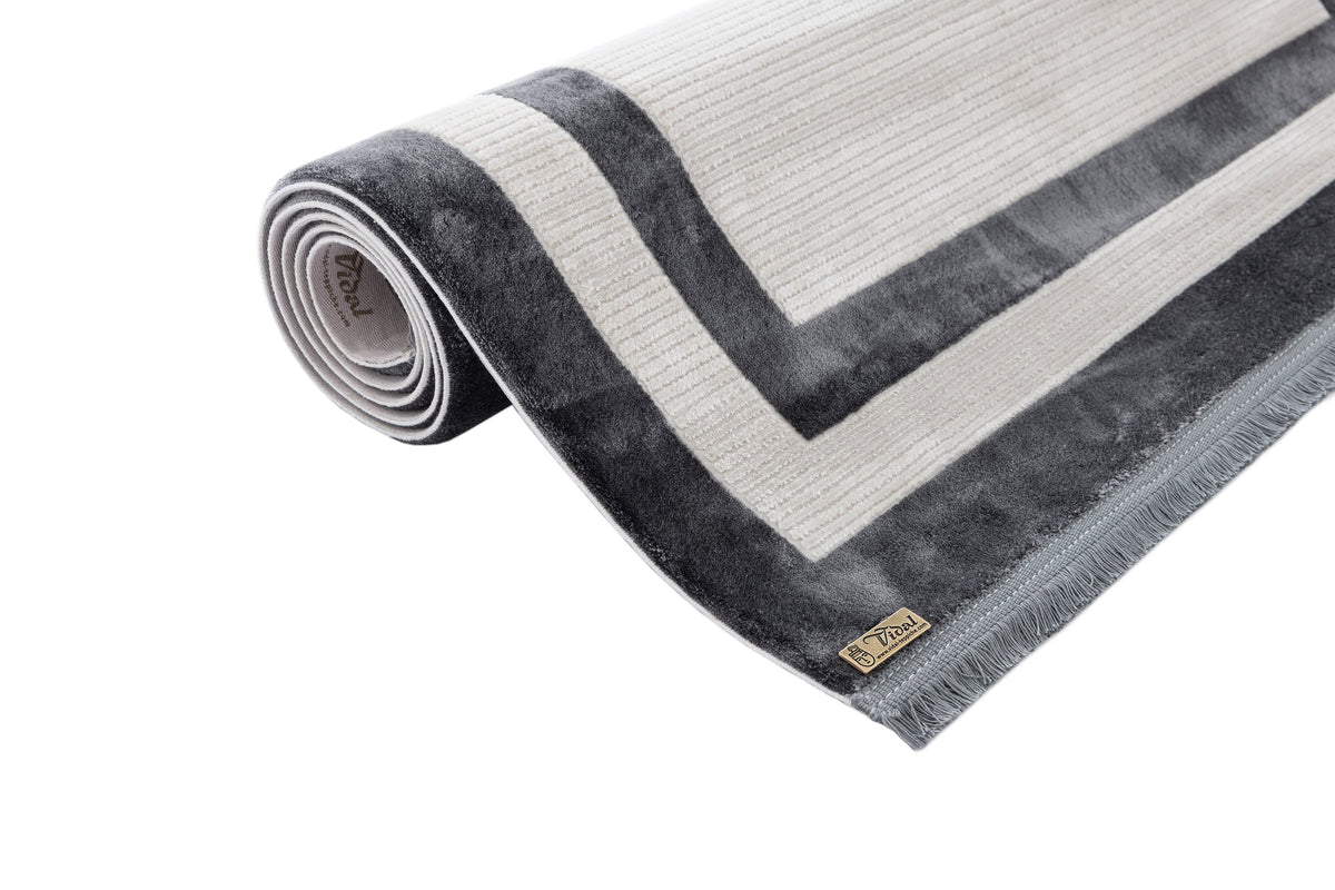 Rechteck Luxus Teppich Chiasso in Weiss von Hadorn™ - Lifestyle Image