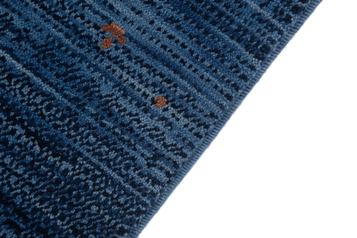 Rechteck Teppich Emmen in Blau von Hadorn™ - Lifestyle Image