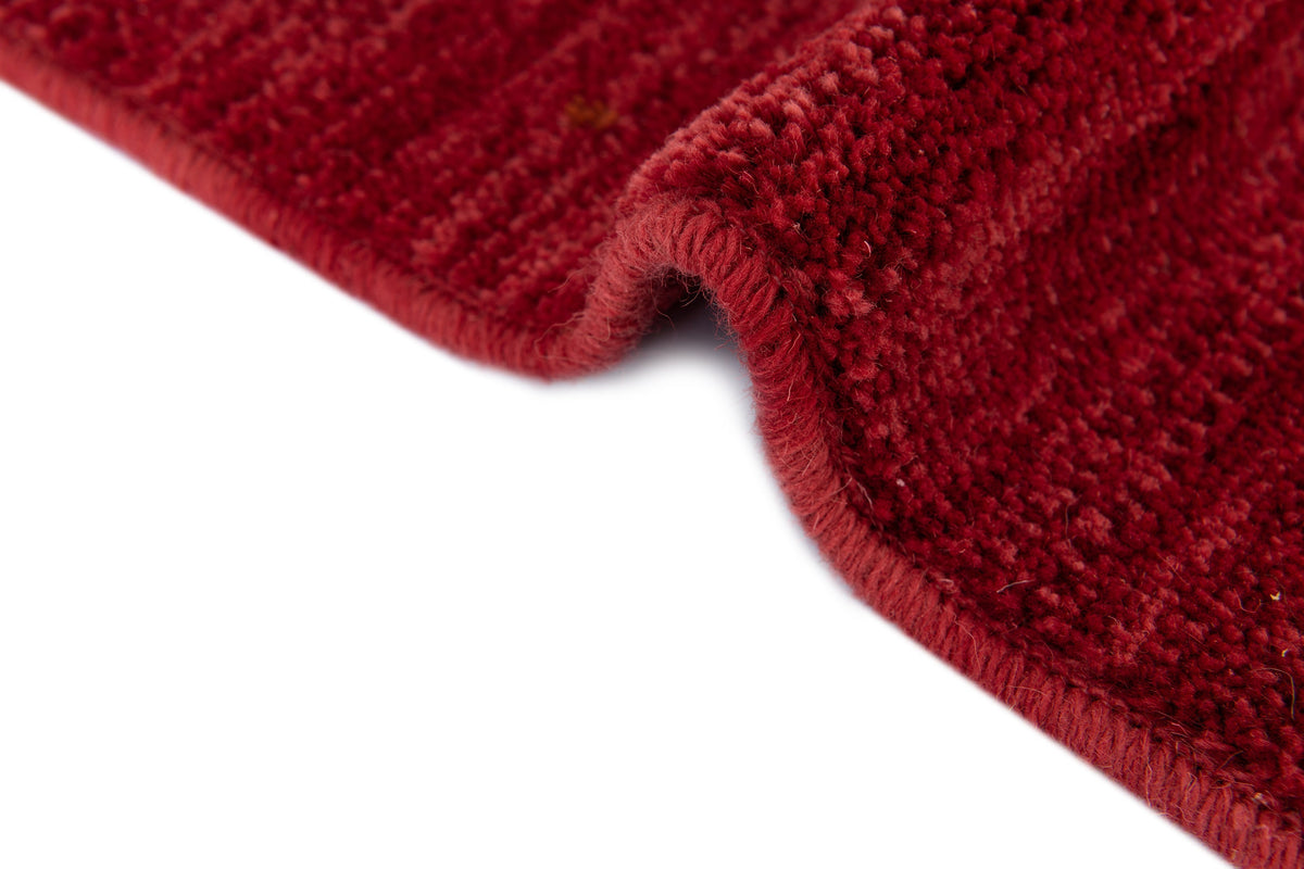 Rechteck Teppich Emmen in Rot von Hadorn™ - Lifestyle Image