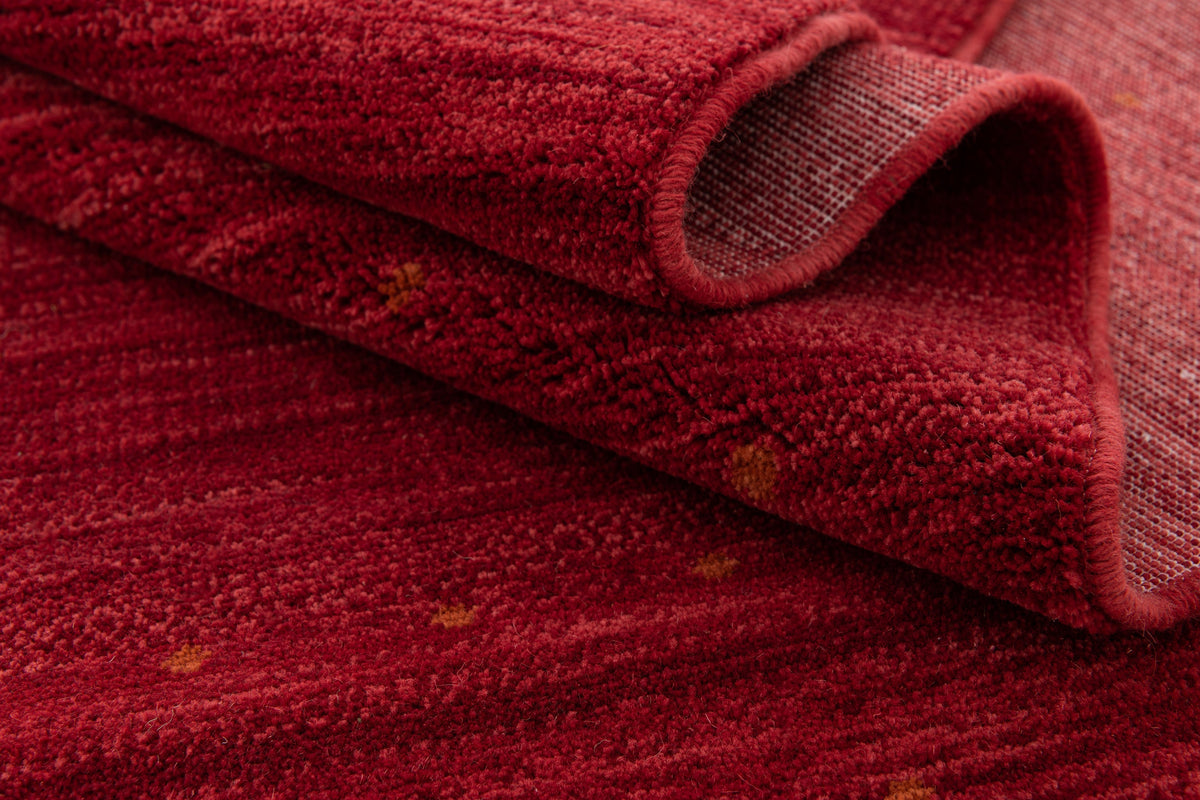 Rechteck Teppich Emmen in Rot von Hadorn™ - Lifestyle Image