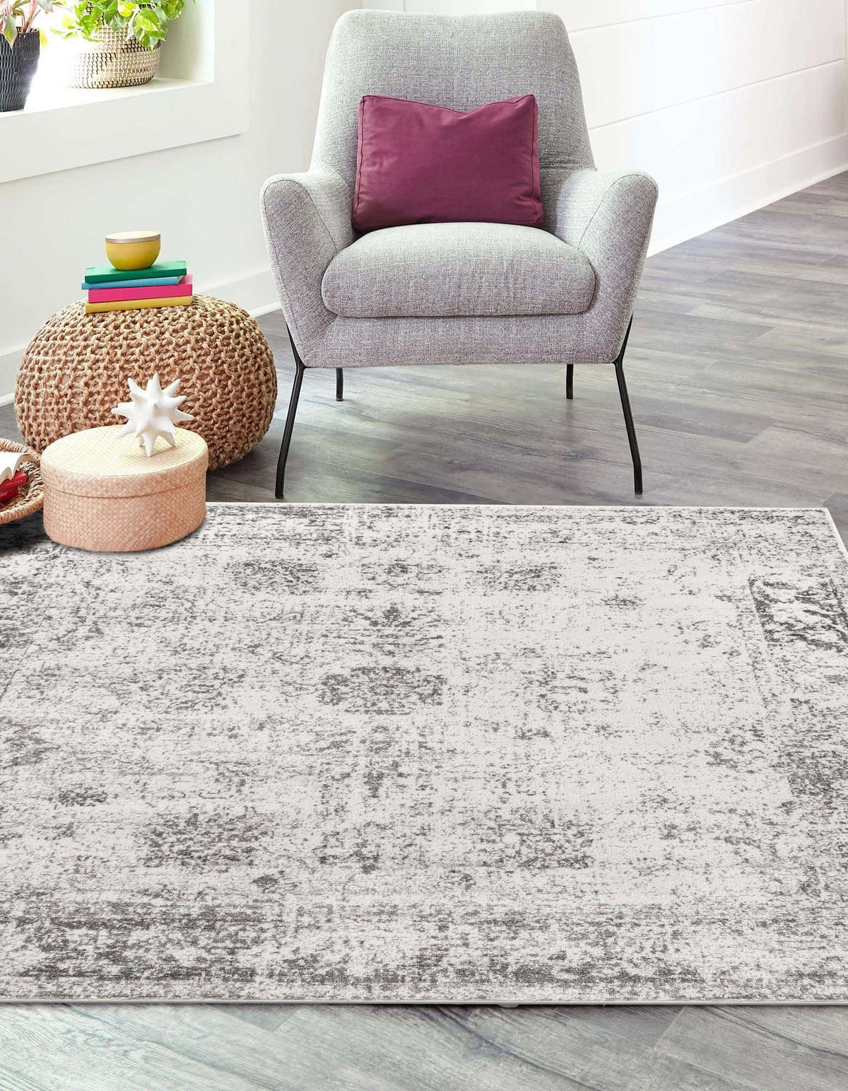 Quadratisch Teppich Monaco in Grau von Hadorn™ - Lifestyle Image