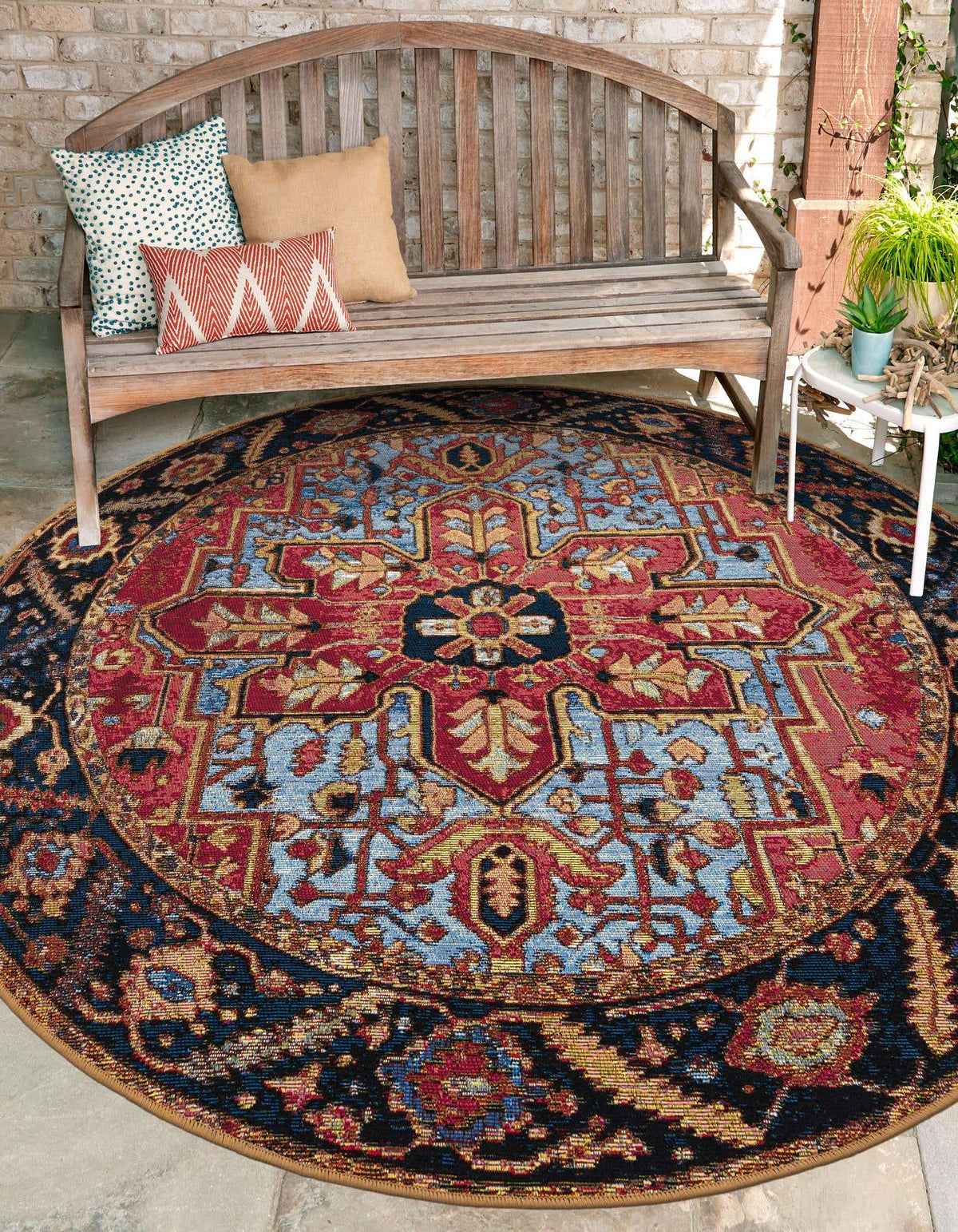 Outdoor Traditional