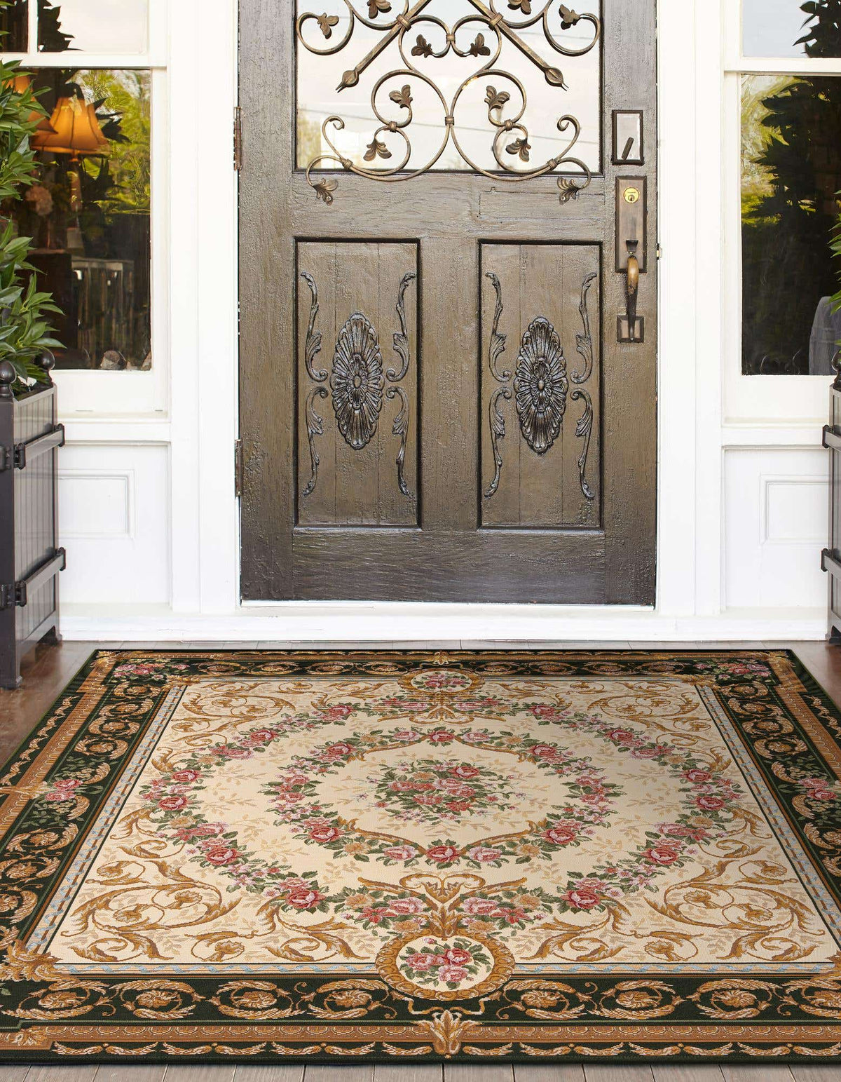 Outdoor Traditional
