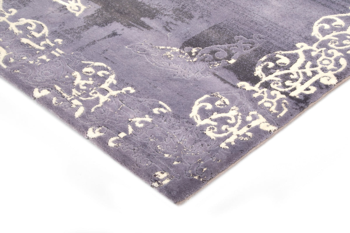 Rechteck Teppich Royal Ayda in Violett von Hadorn™ - Lifestyle Image