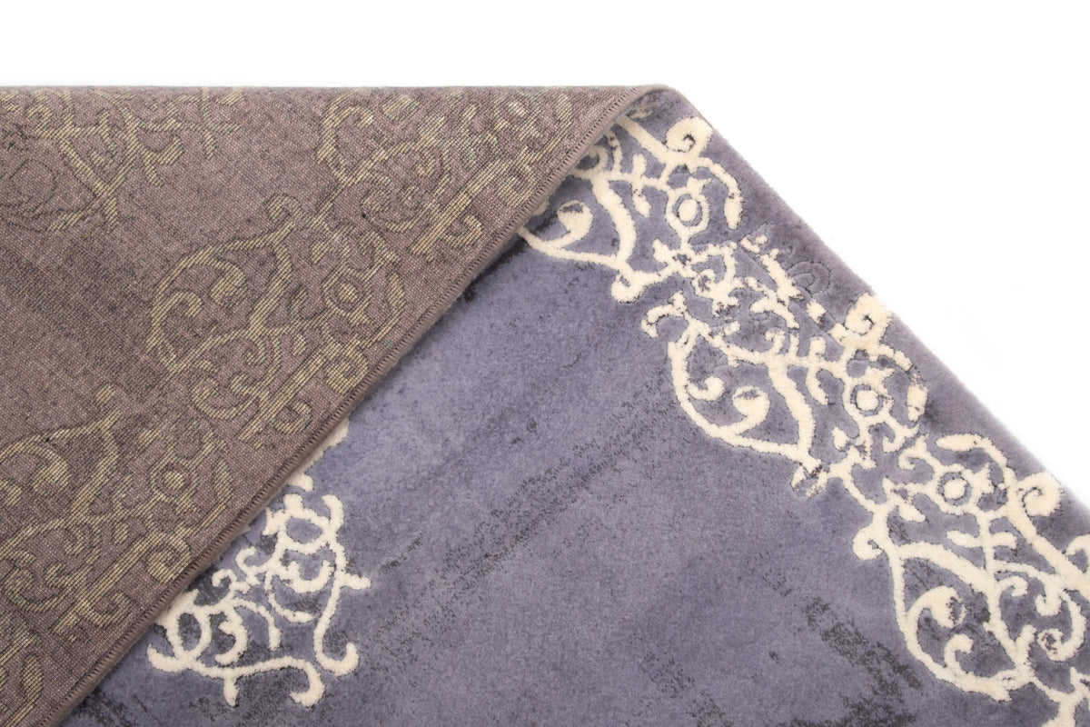 Rechteck Teppich Royal Ayda in Violett von Hadorn™ - Lifestyle Image