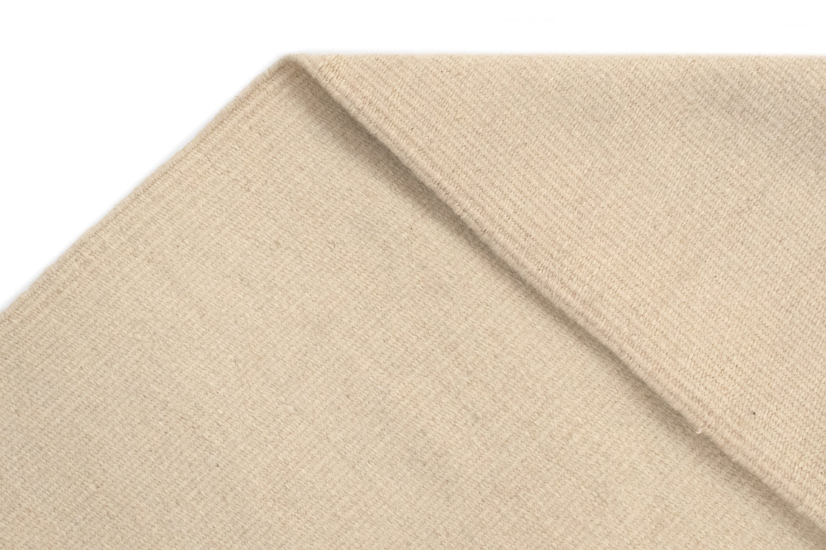 Rechteck Handgeflochten Teppich Heluan in Beige von Hadorn™ - Lifestyle Image