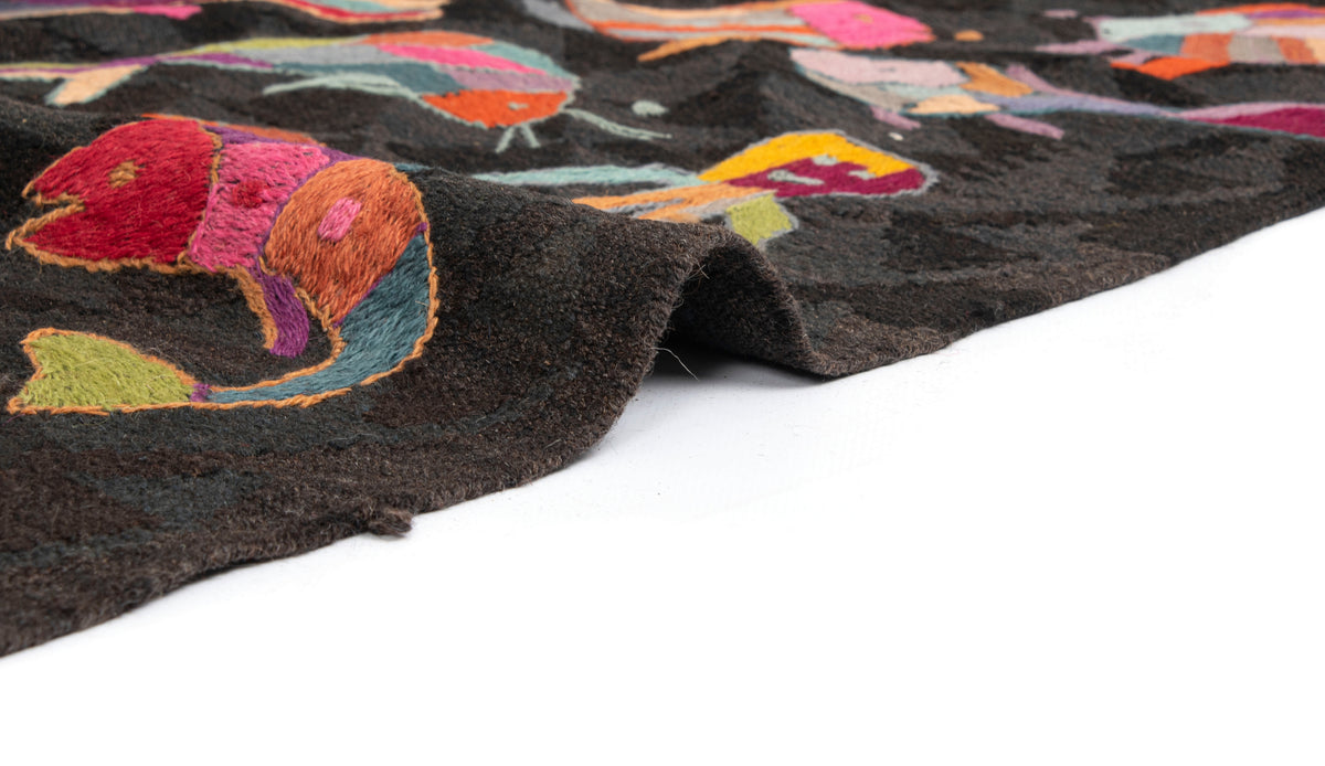 Wolle Teppich Kelim in Schwarz von Hadorn™ - Lifestyle Image