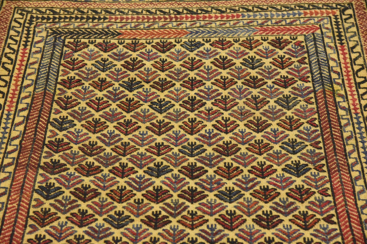 Rechteck Handgeflochten Teppich Kelim Afghan in Gold von Hadorn™ - Lifestyle Image