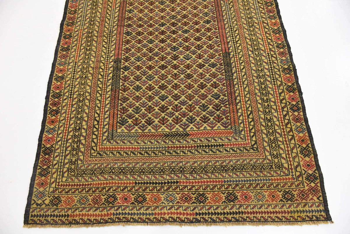 Rechteck Handgeflochten Teppich Kelim Afghan in Gold von Hadorn™ - Lifestyle Image