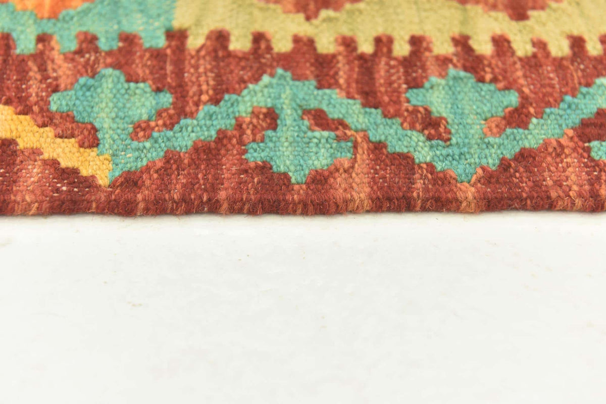 Rechteck Handgeflochten Teppich Kelim Maymana in Grün von Hadorn™ - Lifestyle Image
