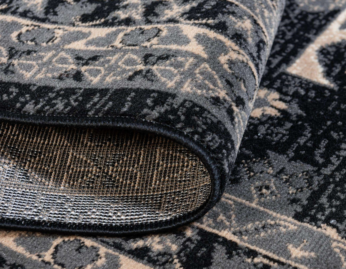 Läufer Teppich Heriz Design in Schwarz von Hadorn™ - Lifestyle Image
