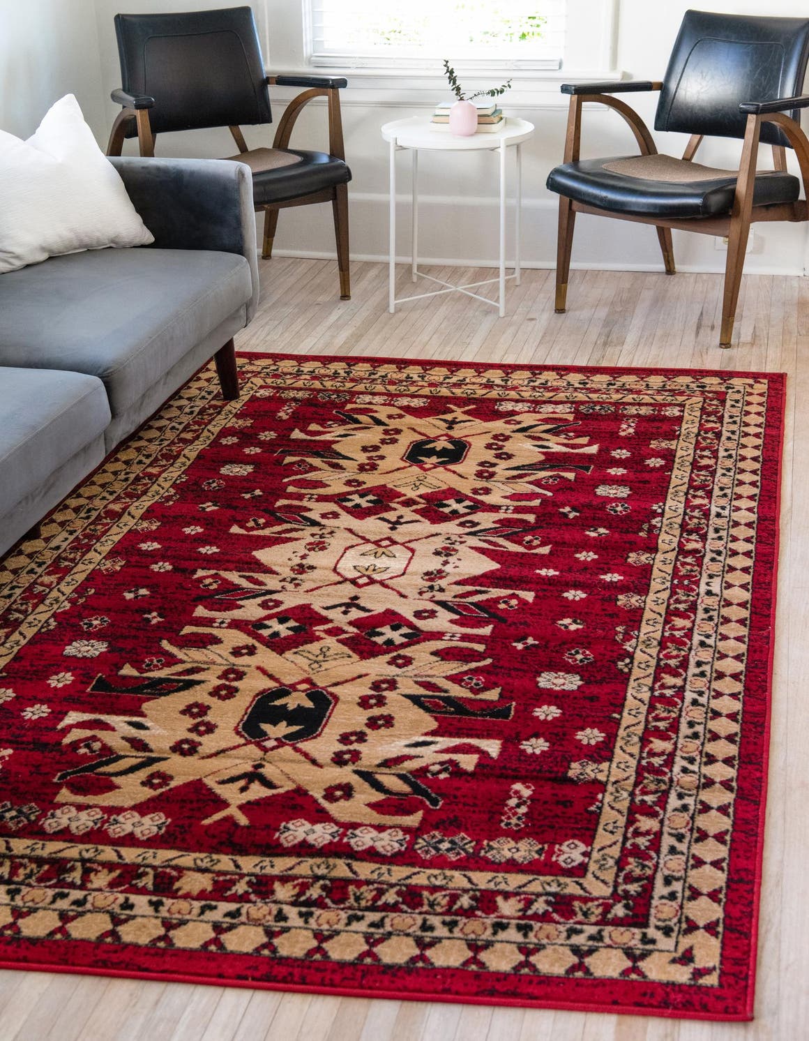 Rechteck Teppich Heriz Design in Rot von Hadorn™ - Lifestyle Image