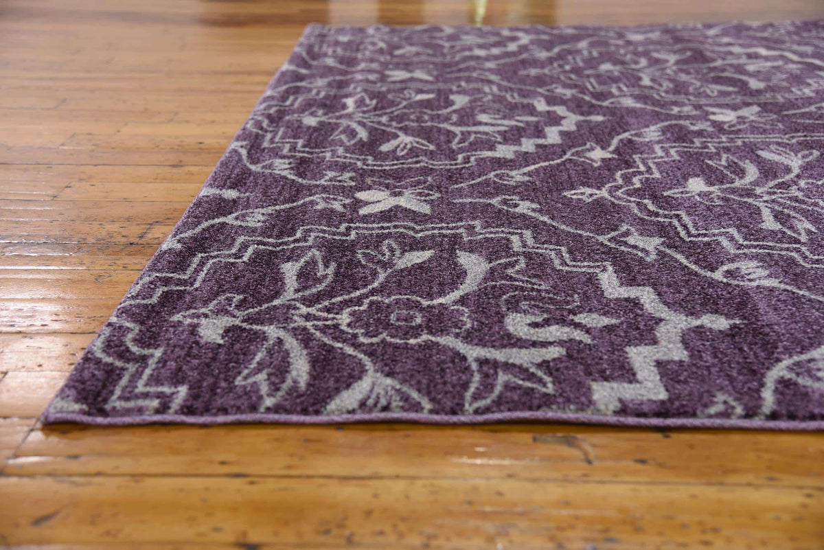 Rechteck Teppich Damask in Lila von Hadorn™ - Lifestyle Image