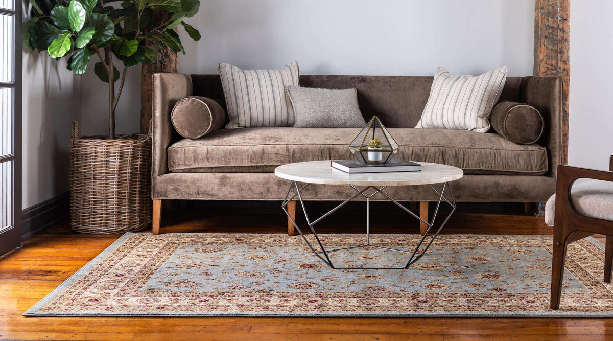 Rechteck Teppich Classic Agra in Hellblau von Hadorn™ - Lifestyle Image
