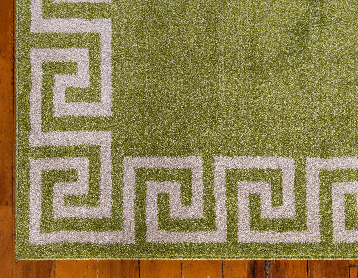 Rechteck Teppich Greek Key in Hellgrün von Hadorn™ - Lifestyle Image