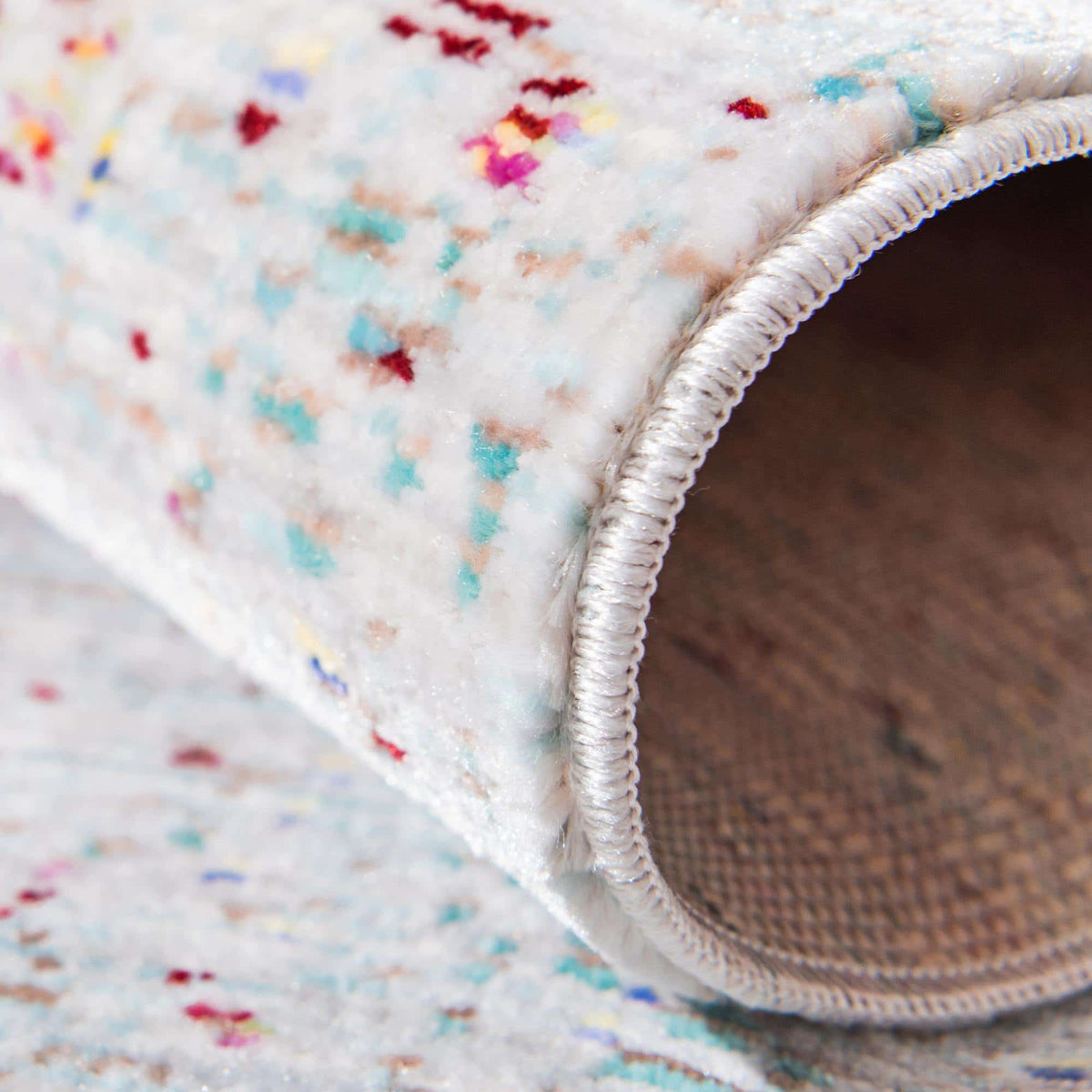 Rechteck Teppich Aqua in Grau von Hadorn™ - Lifestyle Image