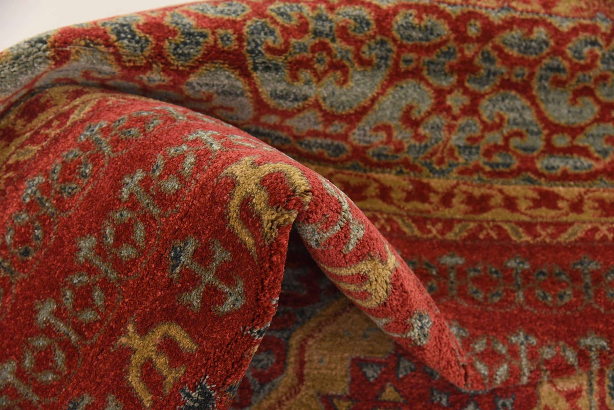 Rechteck Teppich Mamluk in Rot von Hadorn™ - Lifestyle Image